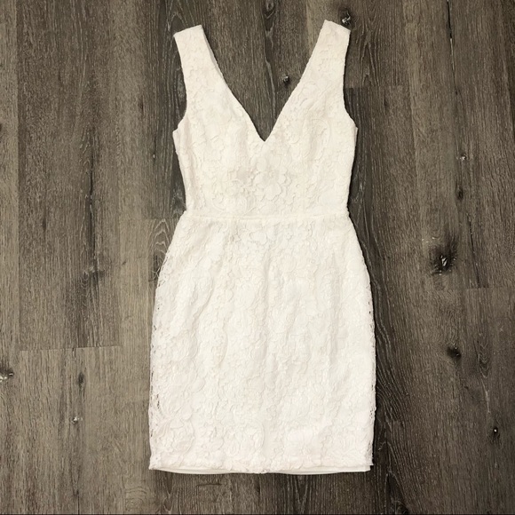 Lulu’s White Lace V-Neck Mini Dress - Picture 1 of 8